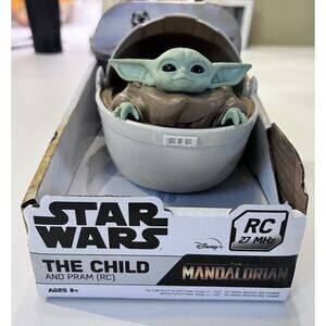 NIB Disney Star Wars: The Mandalorian Baby Yoda in Pram New In Box